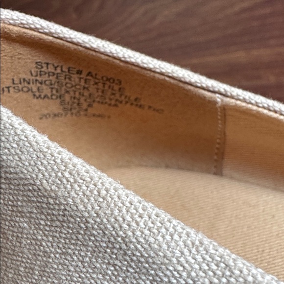 J. Crew Factory Cream Espadrille Shoes Size 8 - Picture 5 of 10